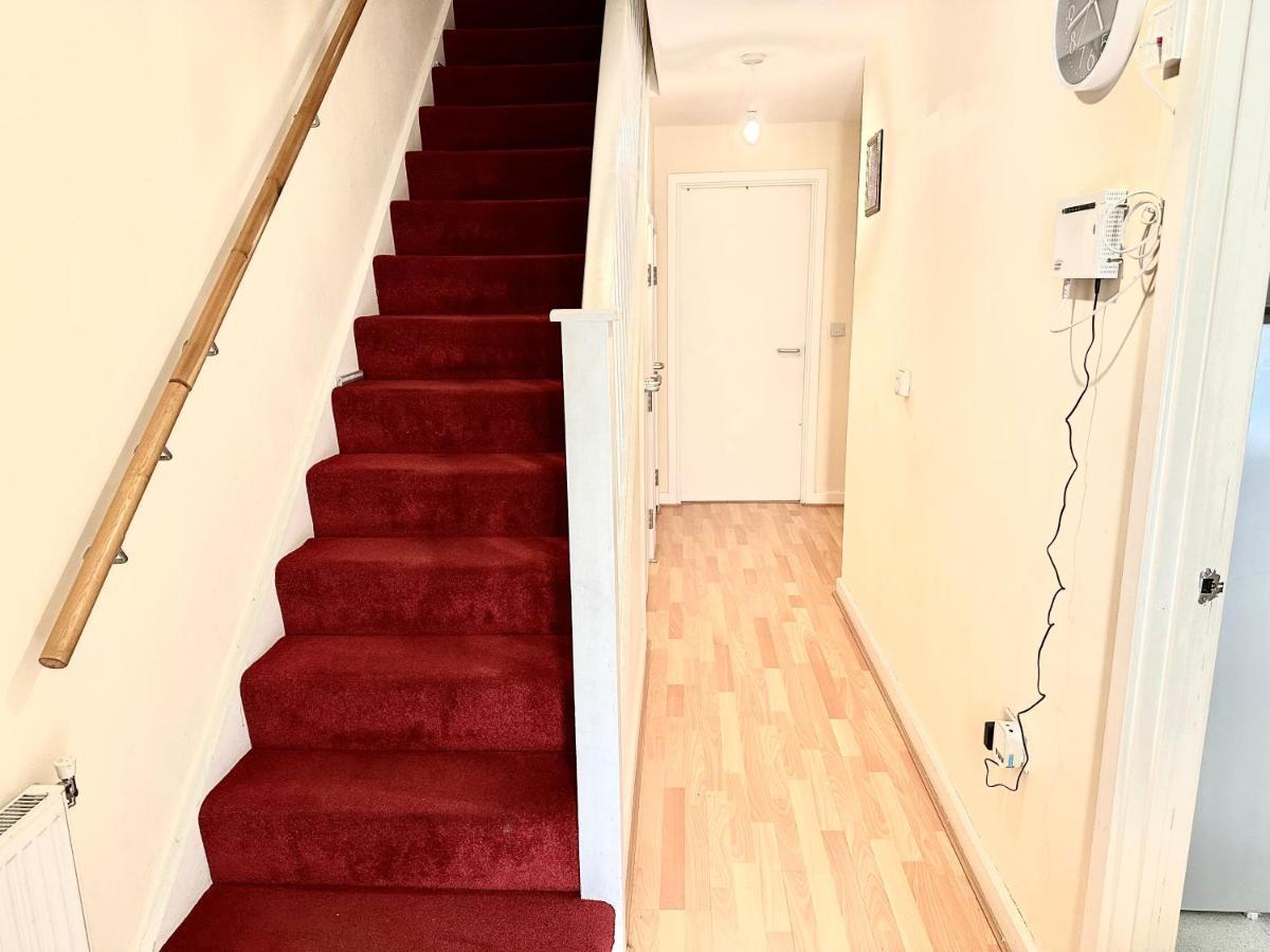 Comfortable Private Room In Bermondsey ロンドン エクステリア 写真